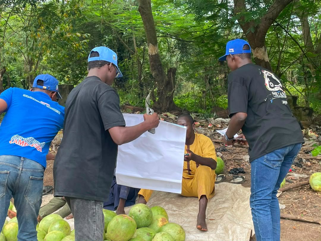 Phreshmore's tweet photo. Today, I had the privilege of joining the AMBOSS campaign outreach to Ọdẹ́-Òmú and Orílẹ̀-Òwú in my capacity as the Secretary of the AMBOSS Campaign Committee.

Our message was simple and clear: a vote for AMBO is a vote for a brighter future and better education policies in Osun State. We remain committed to engaging the people and building support, one community at a time.

#AMBO #AMBOSS #Osun2026