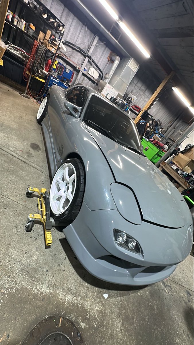 _anthonycesar's tweet photo. this car shit is permanent https://t.co/xWiBaVeU1K