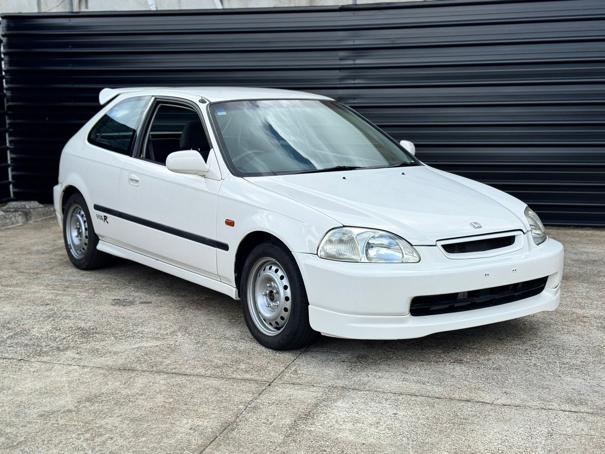 中古車ウォッチ速報 tweet media