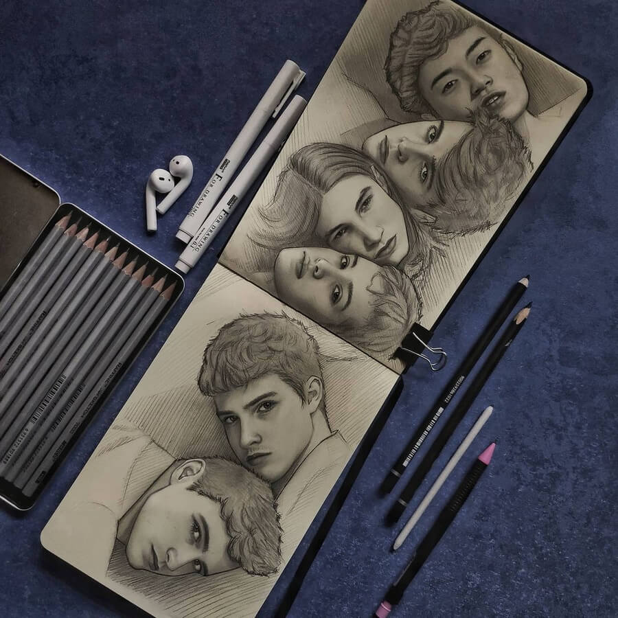 DesignStack_co's tweet photo. (press the link, to see of this)
Sketchbook.  🍃️🌺️🍃️
#Sketch #Portrait #Drawing. By Nikola. https://t.co/vPAGgLdxGg https://t.co/33rq5i8GXg