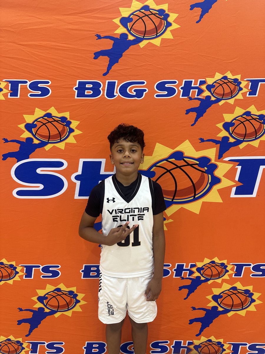 BigShotsGlobal's tweet photo. #BIGSHOTS #SUMMERNATIONALS 

11U Boys

Maryland Pumas - 44
#33 Vincent Plummer - 22
#1 Jackson Mattux - 8

VA Elite - 25
#01 Mason Becks - 11 https://t.co/9VkeZLVfj5