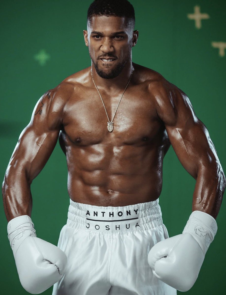 BOXINGnBBQ's tweet photo. JOSHUA-FURY IN NOVEMBER POTENTIALLY 👀👀 https://t.co/RhFL5Uf5r4