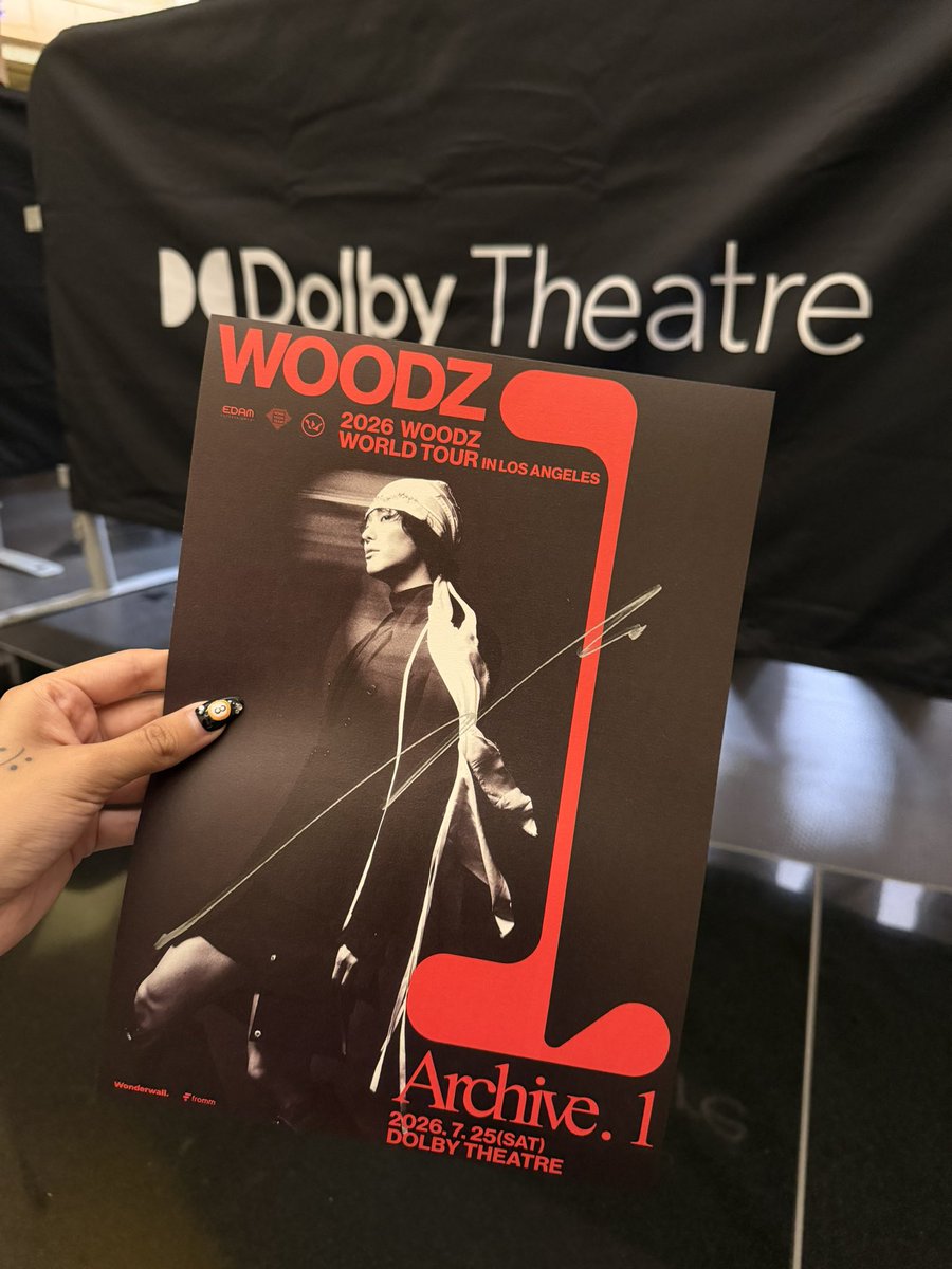 vantesabyss's tweet photo. WOODZ VVIP WONDER ARCHIVE 1 LA SHOW FULL PC SET &amp; SIGNED POSTER! 

#우즈 #woodz #moodz #ARCHIVE_1_IN_LA 
#WOODZINLA https://t.co/zR7Uy3MHAJ