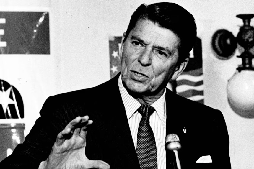 OldeWorldOrder's tweet photo. RONALD REAGAN: "A nation that cannot control its borders is not a nation." https://t.co/jY0UpXb5bP