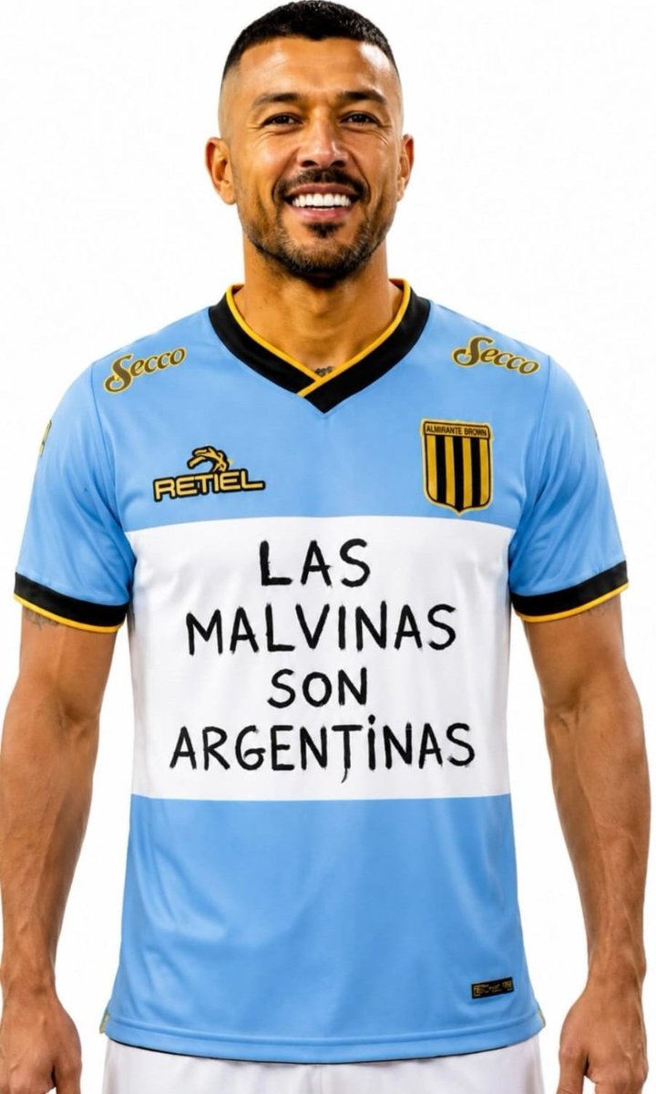 ferfuentesok's tweet photo. La camiseta que va a estrenar #AlmiranteBrown en el próximo partido de local.

💛🖤🇦🇷🇦🇷 https://t.co/pRBrqnyU2e