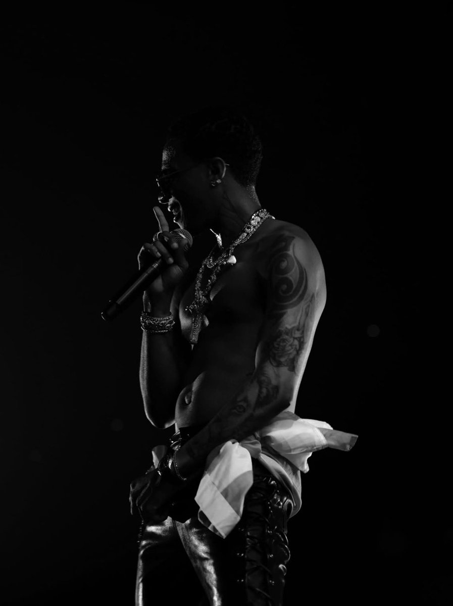 WizKid Gallery tweet media