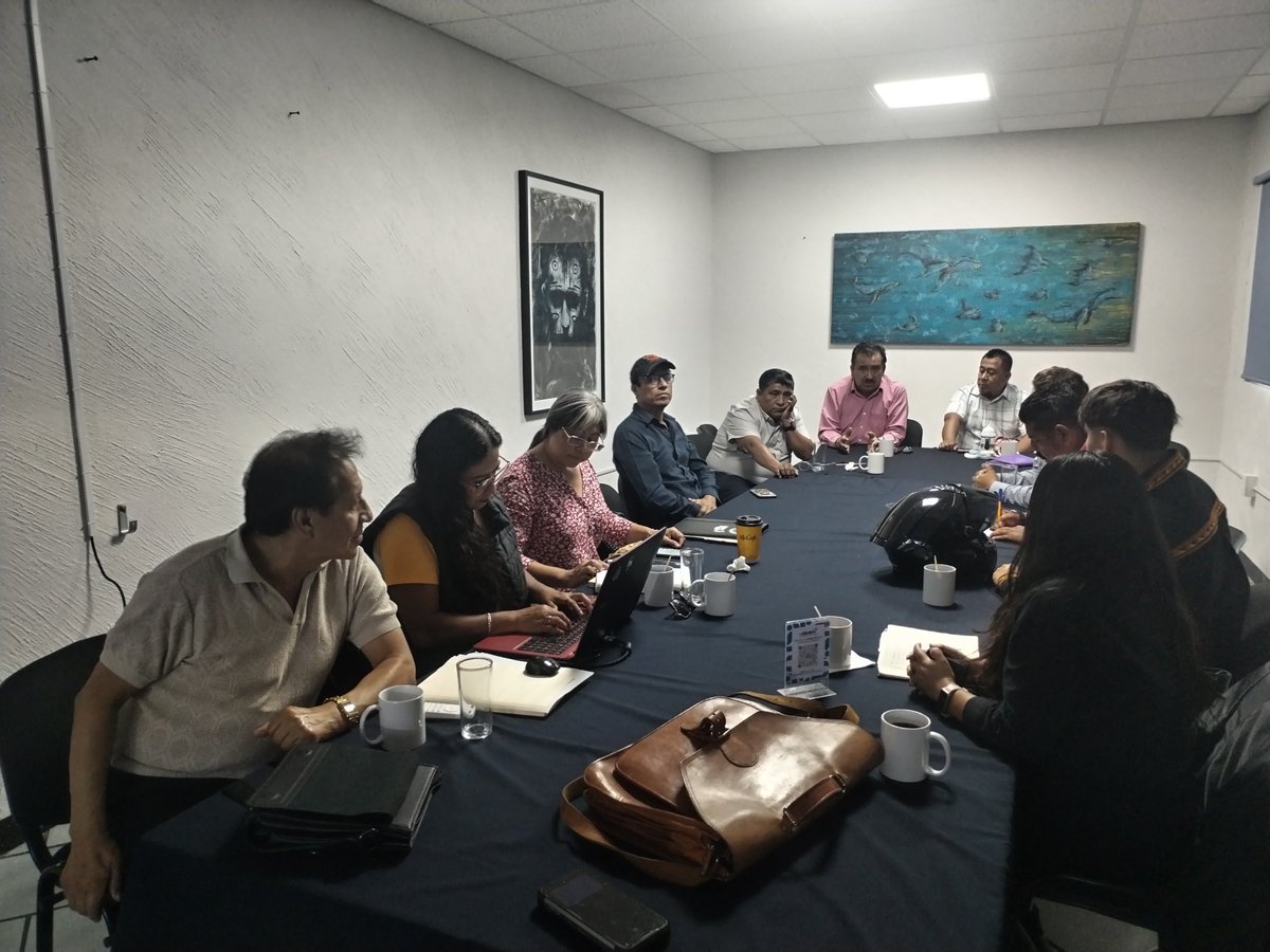 mexicorepublic3's tweet photo. #UGOCP, destacamos la importancia de la capacitación permanente como motor de cambio. en movimientos sociales y organizaciones para fortalecer la identidad colectiva y motivar a sus integrantes hacia la transformación social.
Empoderamiento comunitario: brinda herramientas par https://t.co/exVU1ivNty