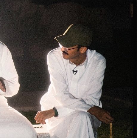 iiox_505's tweet photo. نظرةٍ فيها من الوقار ما يعجز الوصف عنه.
#سعيد_ال_فايد 
#رحلة_المليون3 https://t.co/HHJAAu3uju