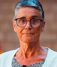 PujolComa's tweet photo. Quan no és una consellera, és una altra. El govern Illa abonat al desastre permanent;
La Mònica Martínez, cessada -que no dimitida- per l’esperpentica gestió de la crisi de la DGAIA; 
L’Ester Niubó, fent història amb el fiasco de l’informe PISA i amb tot l’ensenyament en peu de guerra;
L’Olga Pané, incapaç ni de reunir-se amb els metges ni d’aturar l’escàndol de l’Institut de Recerca contra la Leucèmia Josep Carreras; 
i la Sílvia Paneque, que aviat també cessara per optar a ser la candidata del PSC a les municipals de Girona, sense haver resolt encara ni la crisi de rodalies ni saber que fer amb l’habitatge.
#SalvemCatalunya
@CatalunyaAC