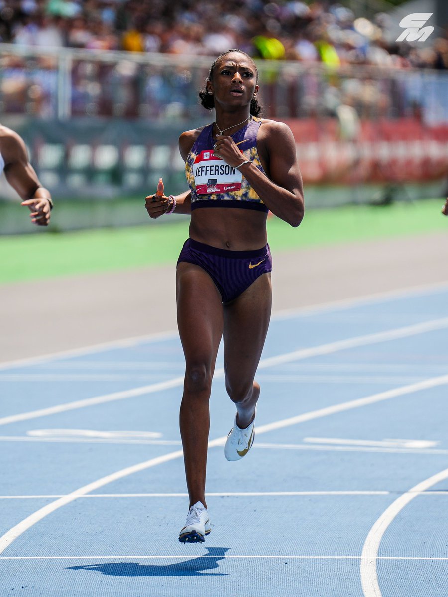 CitiusMag's tweet photo. The champion has arrived 👋

Melissa Jefferson-Wooden opens up her campaign for another #USATFoutdoor 200m title in fine form, leading all qualifiers with a 22.50 heat win on a day with a lot of headwinds.

Cambrea Sturgis (22.58) and Kaila Jackson (23.05) also win their heats, as veteran Jenna Prandini sneaks into the final on time with a 23.01 third-place finish in heat 2.