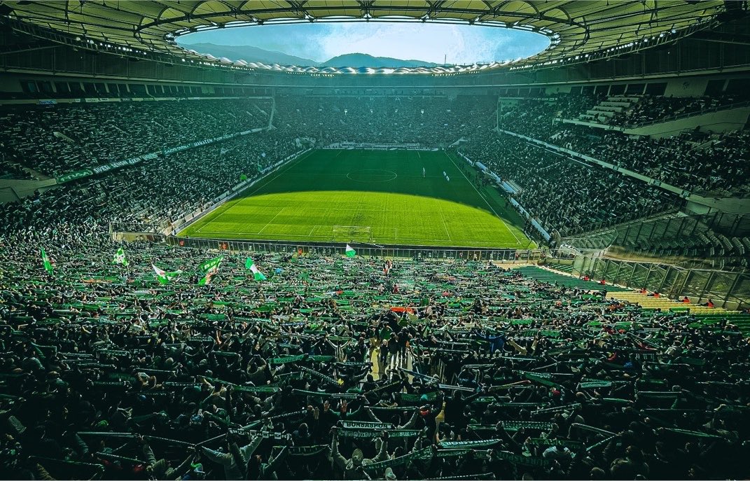 TransferWeb1's tweet photo. Arda Turan: "Yarın Bursaspor ile oynayacağımız hazırlık maçı bizim için çok önemli. Şampiyonlar Ligi atmosferini yaşayabileceğimiz en güzel taraftar ve statlardan biri." https://t.co/BOPfYsOggp