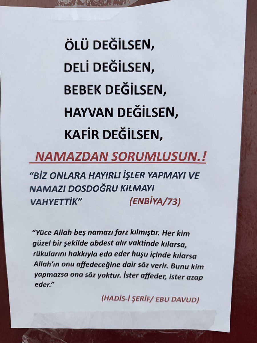 koyundelisi34's tweet photo. Müslümansın 5 vakit farz olan namazı kılmıyorsun 

Demekki Allah cc seni huzuruna kabul etmiyor 

Hiçbir şey için geç değil https://t.co/2DNcEuDdJC