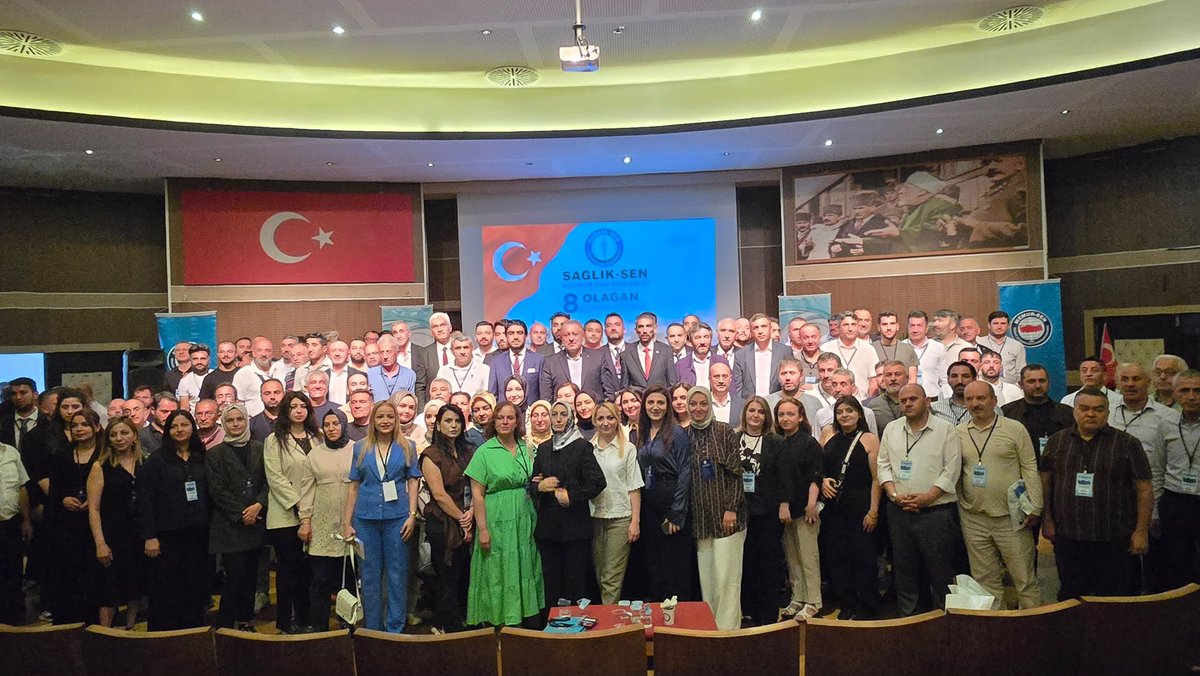 sagliksen's tweet photo. Erzurum Şube'nin 8. Olağan Genel Kurulu, Sağlık-Sen Genel Başkan Yardımcısı Abdullah Duman'ın katılımıyla gerçekleştirildi. 

Ramazan Tortum, genel kurulda yeniden Erzurum Şube Başkanı seçildi.
⤵️
https://t.co/cUz0k2MjgR https://t.co/sBHCjAPAr6