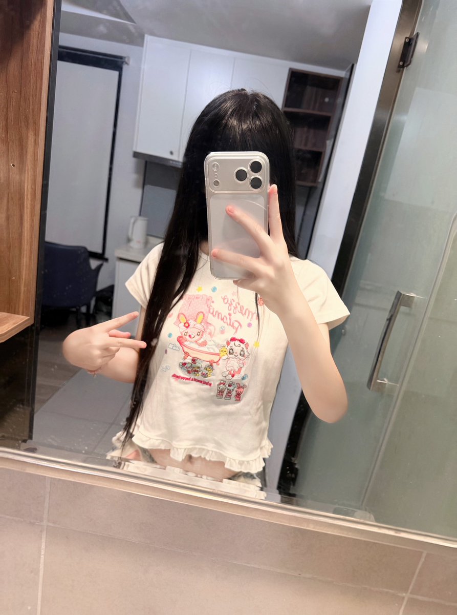 Cjjkvu5's tweet photo. 哥哥只能被妹妹玩弄哦 #4i #河南郑州 #女s https://t.co/W3EzE3HwuW