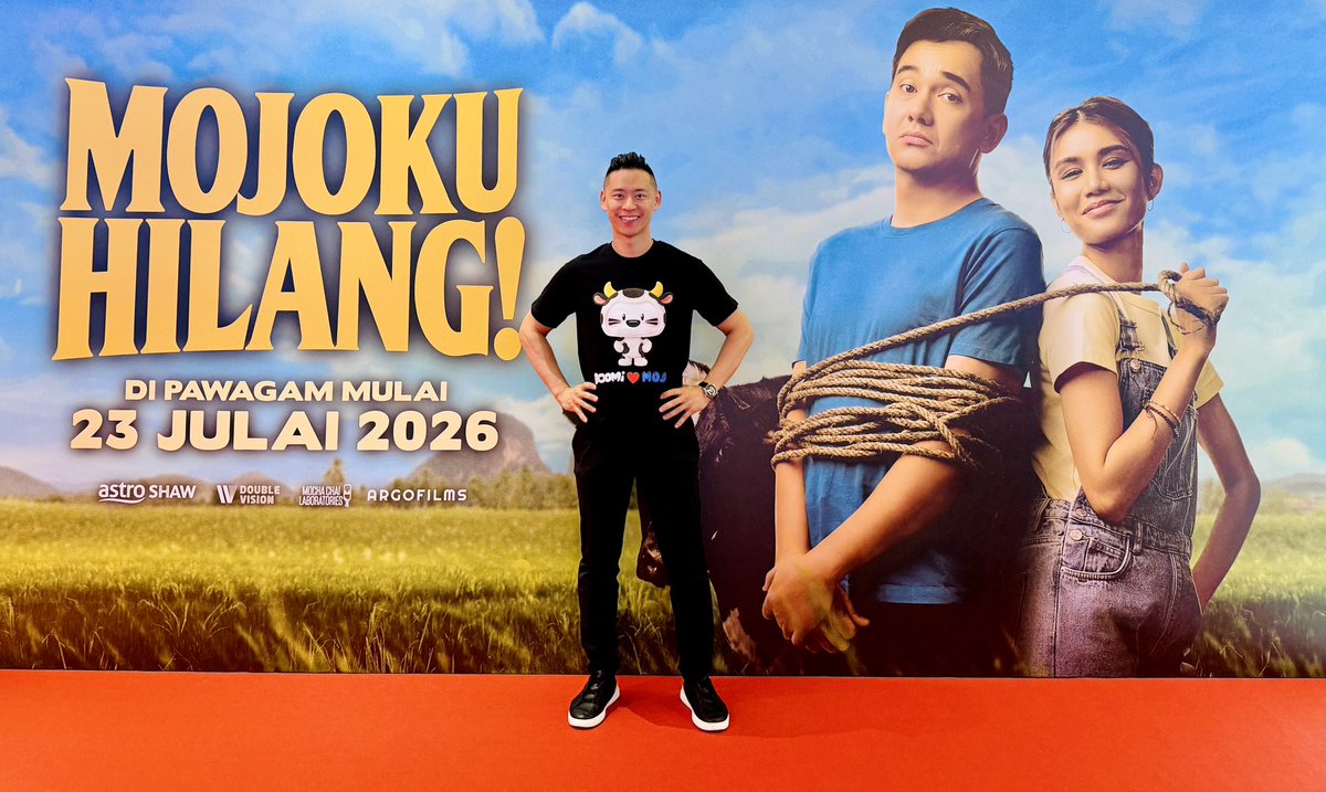 UPStudiosWorld's tweet photo. So proud of my friend Min Lin who directed and produced the film and the talented actors who starred in it!!! #MojokuHilang 🎬🍿🌟 https://t.co/avuLEzW6Wp