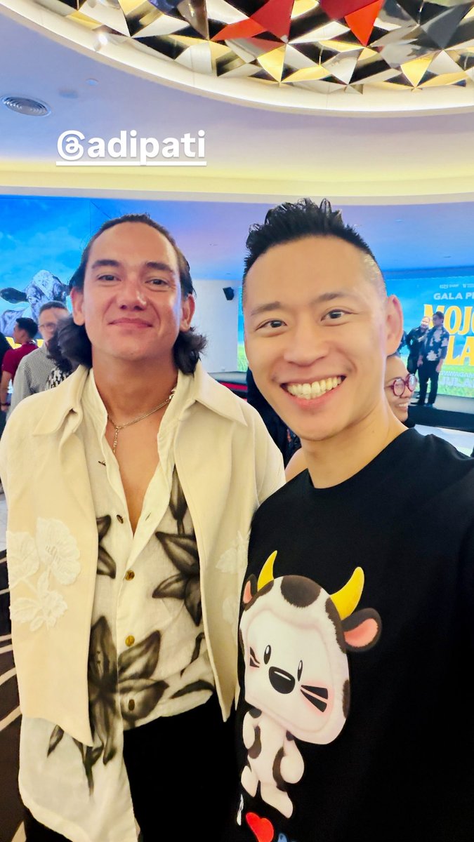 UPStudiosWorld's tweet photo. So proud of my friend Min Lin who directed and produced the film and the talented actors who starred in it!!! #MojokuHilang 🎬🍿🌟 https://t.co/avuLEzW6Wp