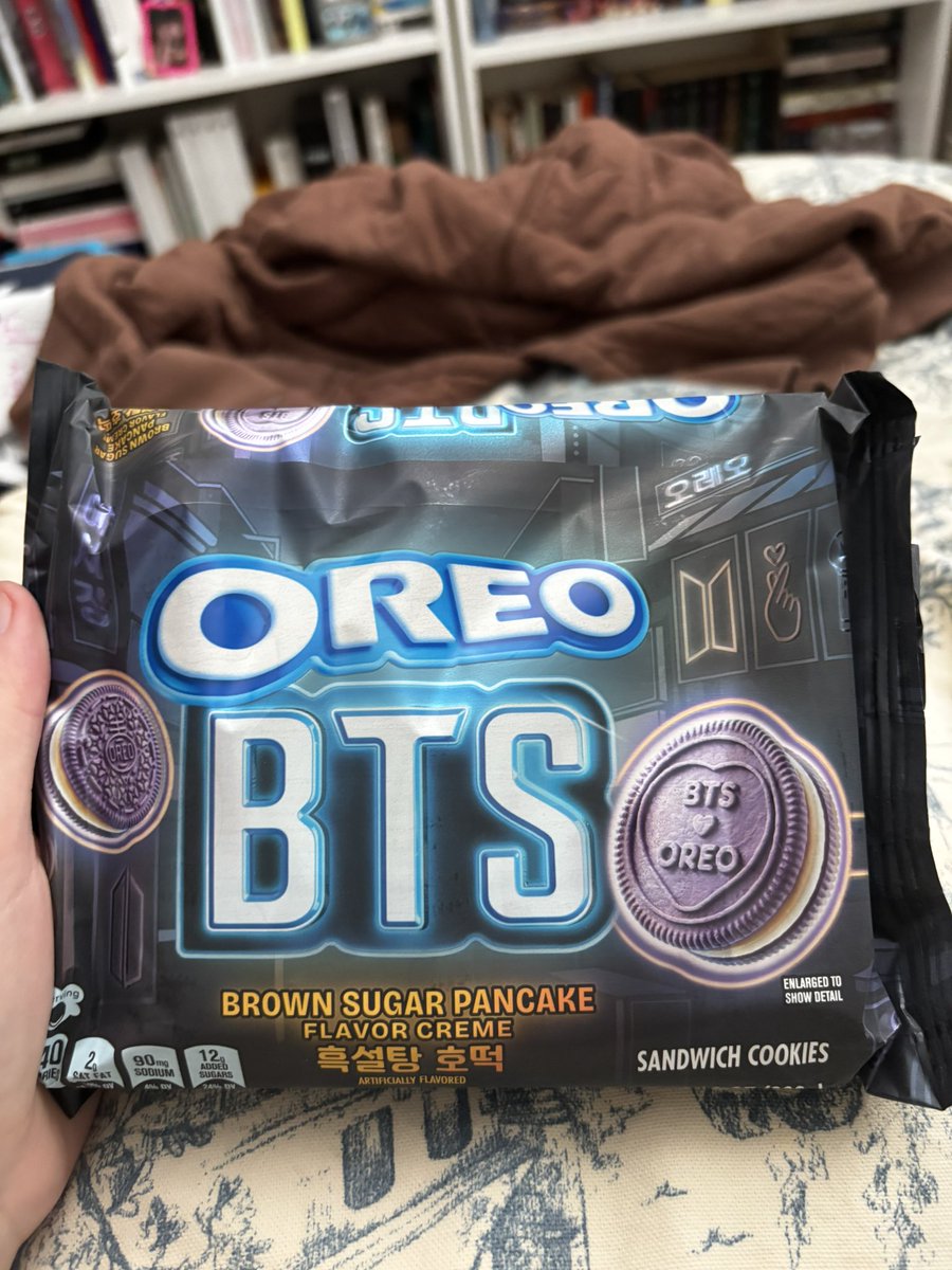 drakewaynez's tweet photo. look what my dad got me while he was picking up my meds 🥹🥹🥹 https://t.co/nDcJrompcX