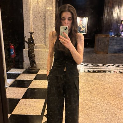 hilll34's tweet photo. #YeniProfilResmi https://t.co/iWXtVOCnUF
