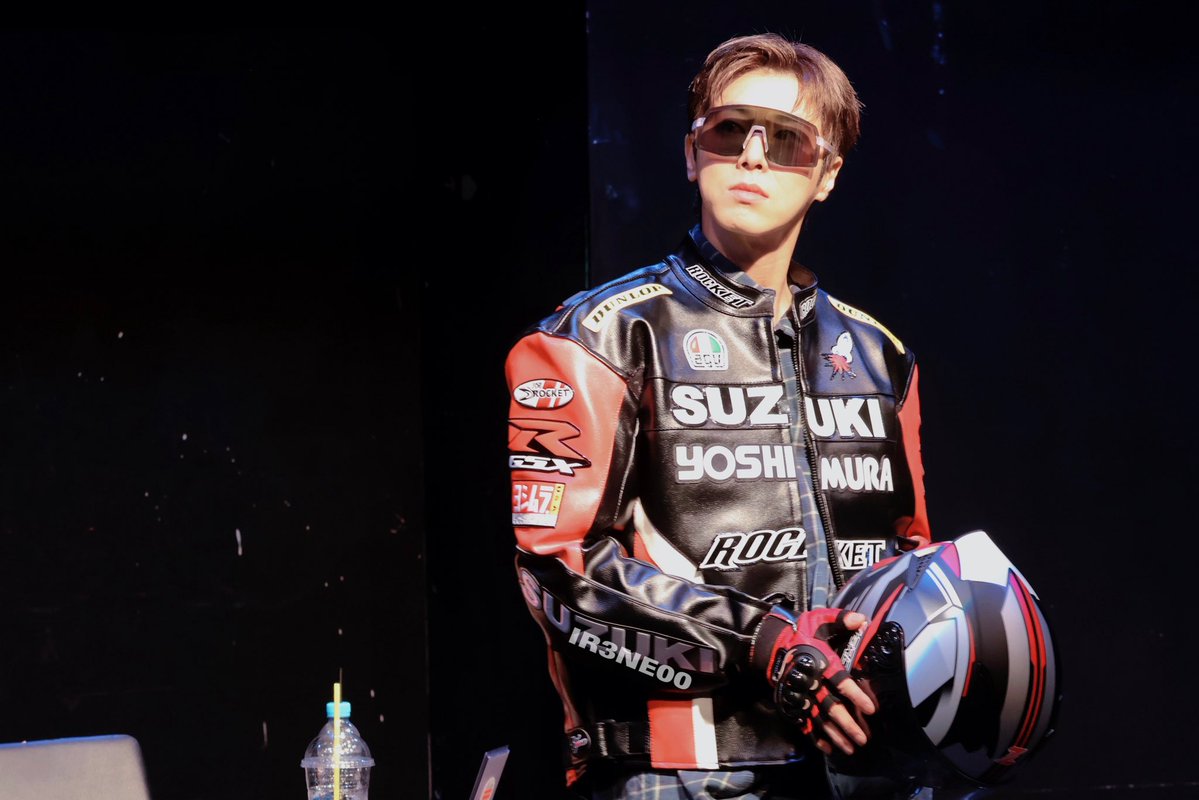 iR3nE00's tweet photo. 260725 Everline fansign

🏎️

#유노윤호 #정윤호 #YUNHO #동방신기 #TVXQ #東方神起 #UKNOW #ユノ 
#TimesTickin #UKNOW_TimesTickin https://t.co/EBEcvG60KU