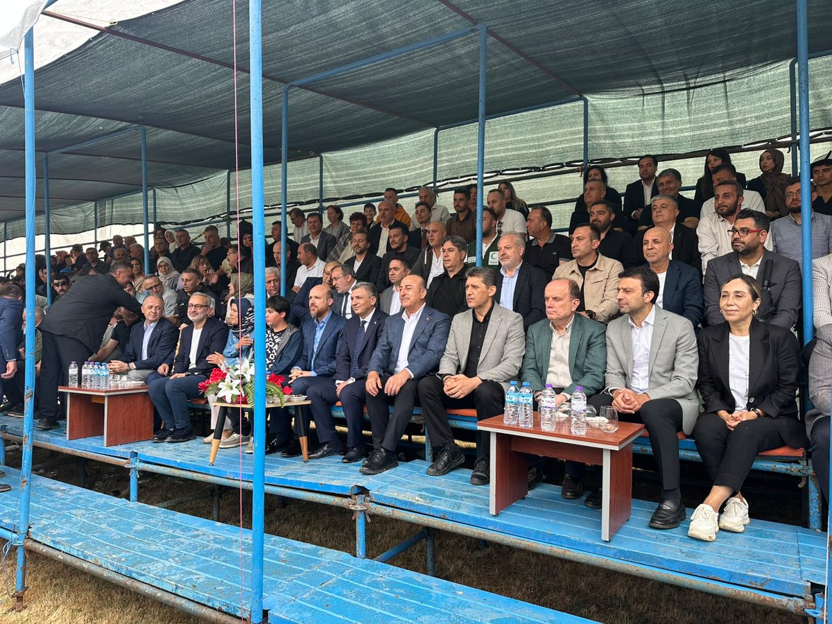 mehbaykan's tweet photo. İlk defa Antalya İbradı’da düzenlenen Kökbörü ligi müsabakaları ile geleneksel atlı spor gösterileri programına katıldık.
Dünya Etno Spor Birliği Başkanı sn. Bilal Erdoğan’ında izlediği programa ilgi yoğundu https://t.co/A5Pf7IROST