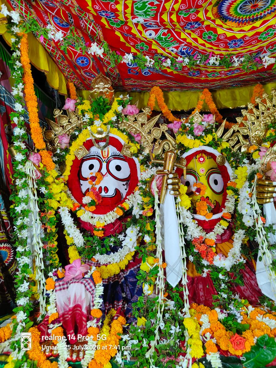 Tripodisha's tweet photo. ✨ Witness the divine #Sunabesha of Lord #Jagannath at Umar Jagannath Temple, Mahanga, Cuttack. The Holy Trinity shines in golden attire, blessing devotees with peace and prosperity. 🙏 #JaiJagannath #Odisha #Trip2Odisha https://t.co/AmjpTc6xuW