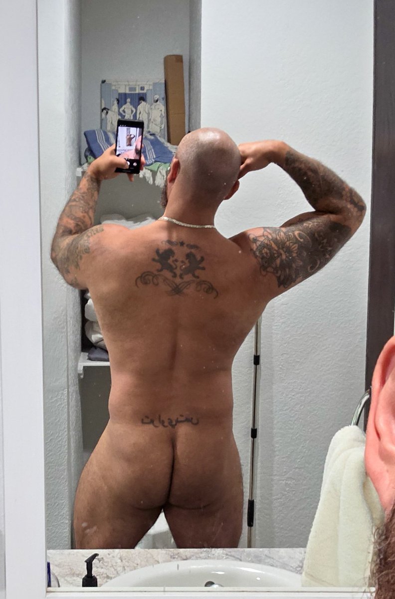 FARMDADXXX's tweet photo. Not bad for 43 https://t.co/88EqqECKuO
