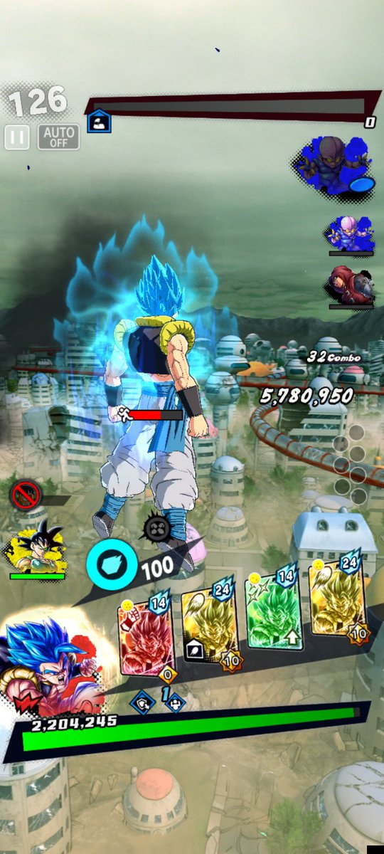 sys02694374's tweet photo. UGB is a blast unit and his SF scales off of strike
(dmg difference seems minimal bc the comparison is easier with the least amount of base stats) 
Goku's pic is the strike build and he has more dmg

why is he ranged again?? https://t.co/LrJAVb5p34