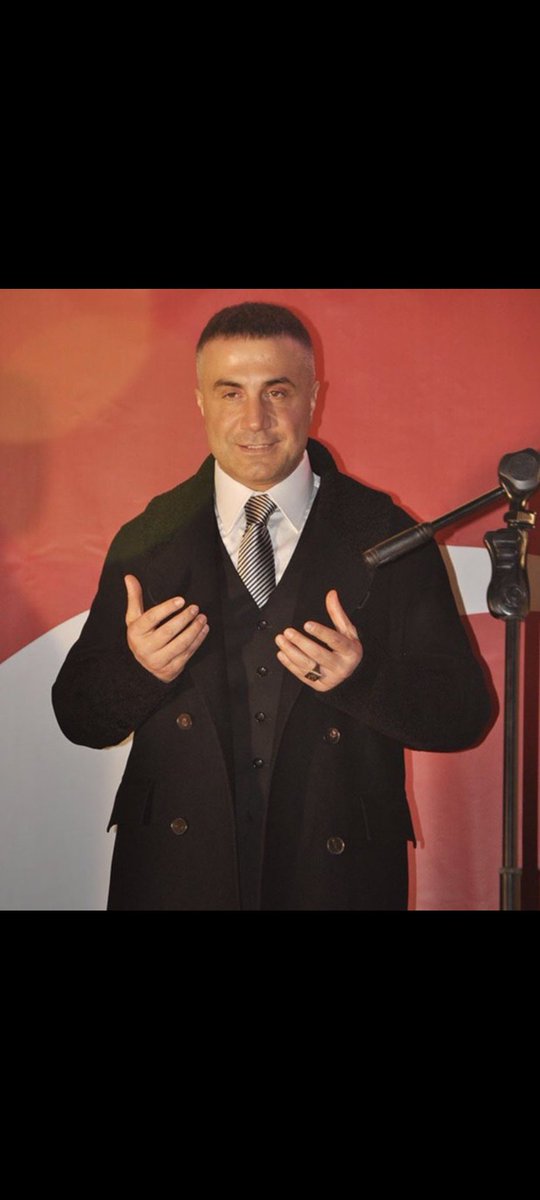 mem_ylmz's tweet photo. Reis Sedat abi ve değerli dostları Rahatsız ediyorum kusura bakmayın. Uzun zamandır maddi sıkıntılarla mücadele ediyorum. Çalışıyorum ama hayat her geçen gün daha da ağır geliyor. Borçlar büyüdü, maaşımdan kesintiler var evin yükü omuzuma çöktü abi İki küçük çocuğum var. İnsan kendi açlığına dayanıyor ama evladının eksik kalmasına dayanamıyor. Vallahi geceleri sadece nasıl çıkış yolu bulacağımı düşünüyorum.Sizlerin darda kalan insanlara destek olduğunuzu görünce son bir umut size yazmak istedim. Çünkü gerçekten artık nefes almak istiyorum abi Allah rızası için sesimi duyarsanız çok dua ederim 🤲 @sedat_peker #sedatpeker
