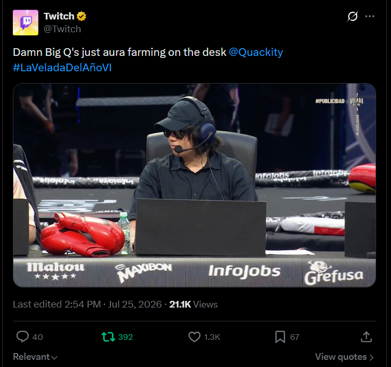 carstairsfox's tweet photo. i love how u can tell the social media person for Twitch watched tommyinnit/quackity back in 2020 because 'Big Q' is a nickname Quackity got from Tommy back in 2020 LMAO

it stuck 6 years later bcs the english creators (tommy, tubbo, phil) use Big Q as quackity's nickname often! https://t.co/QBxKAPKuiZ