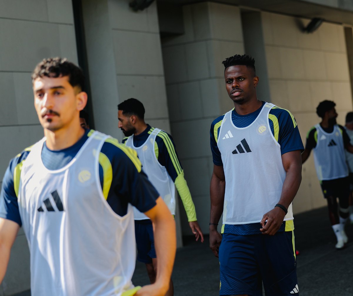 AlNassrFC's tweet photo. إلى حصتنا المسائية 🌟 https://t.co/V1zb9kUfF9