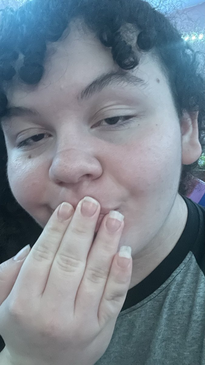 Mozzzzzyyy's tweet photo. My number is 2723041507, text me on there if you have cash that’s burning a hole in your pockets #findom #humanwallet #livingwallet #financialdomination #financialdominatrix #paypig #paypiggy #sugarmama #sugarmommy #sugardaddy https://t.co/uRf14OYH0g