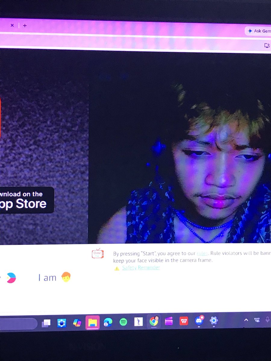 Unfrgtbleo's tweet photo. ako lang ba nag hahanap ngyosi buddy sa ometv HWAHWHHASHA
#yositwt https://t.co/1lTC9HzvLU