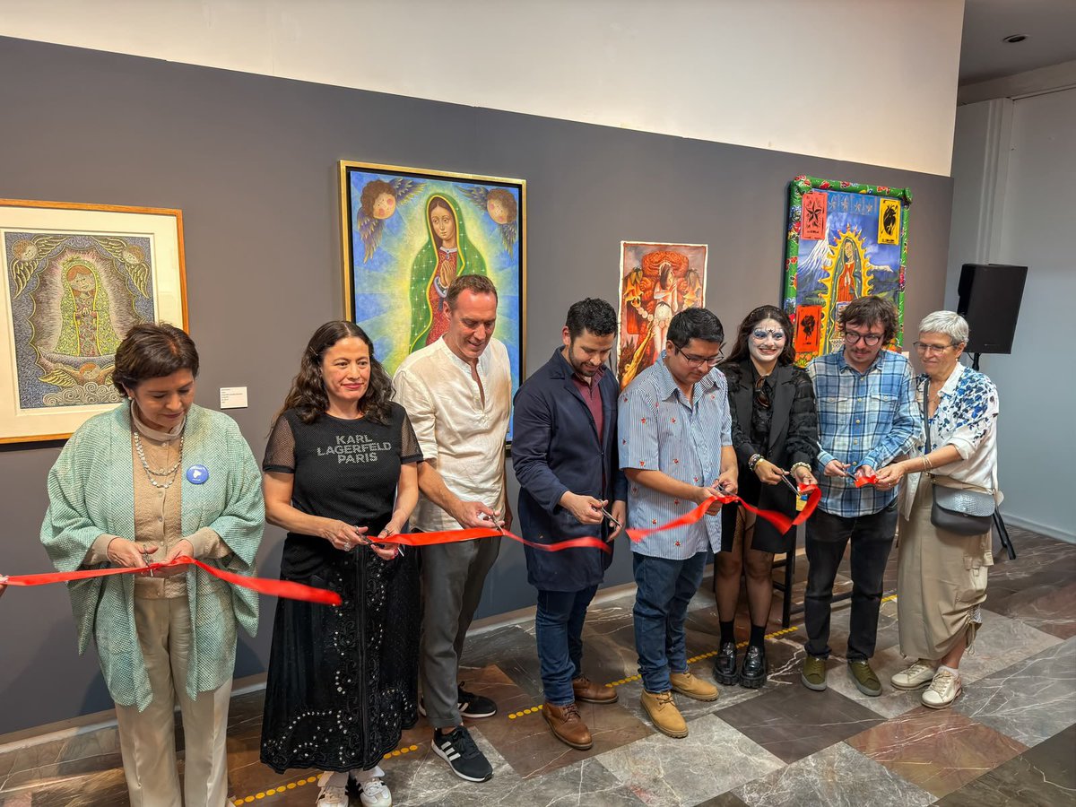 Alcaldia_Coy's tweet photo. 🖼️🎨 ¡Así se vivió "Devoción Urbana"!
¡Te esperamos en Coyoacán para disfrutar de esta increíble exposición colectiva! 📸✨
📍 Foro Cultural Coyoacanense "Hugo Argüelles"
🗓️ Lunes a domingo | ⏰ 10:00 a 18:00 h
🎟️ Entrada libre
#ContigoImparables https://t.co/bmY0W8qScX