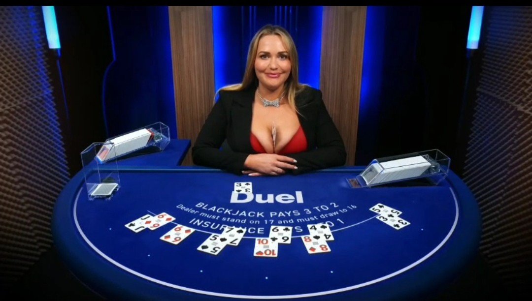 play_ayush's tweet photo. 🫦This is the kind of Blackjack experience you'll only get on Duel. Mia Malkova definitely knows how to keep the table entertaining🥳
 
One smile. One table. Only on #duel

#viralvídeo #blackjack #casino #miamalkova https://t.co/ONzactLX2t