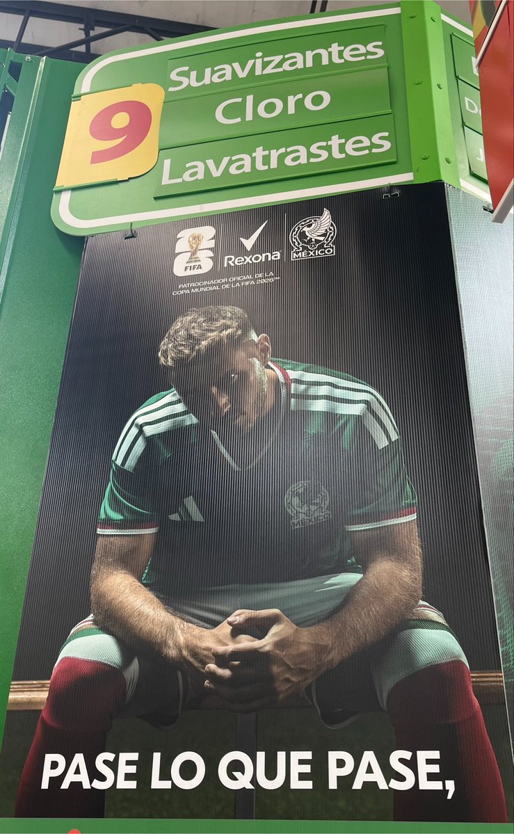 minminlinea's tweet photo. Niño el yaoi no es un juego https://t.co/38X8QZP9Sl