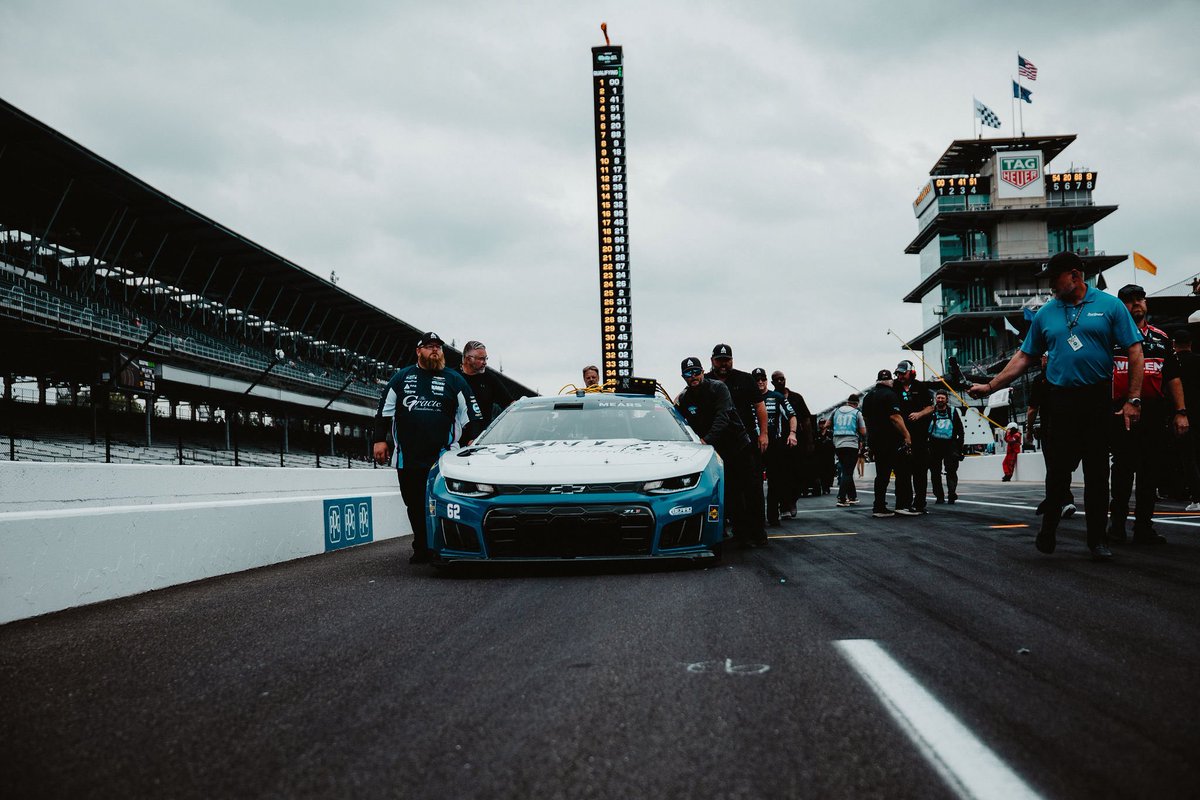 BeardOil62's tweet photo. Qualifying for the #brickyard400🏁 is complete. The race to “kiss the bricks” is on Sunday at 2pm EDT with live coverage on @tntsports and @siriusxmnascar. https://t.co/2hnrxpOeqE