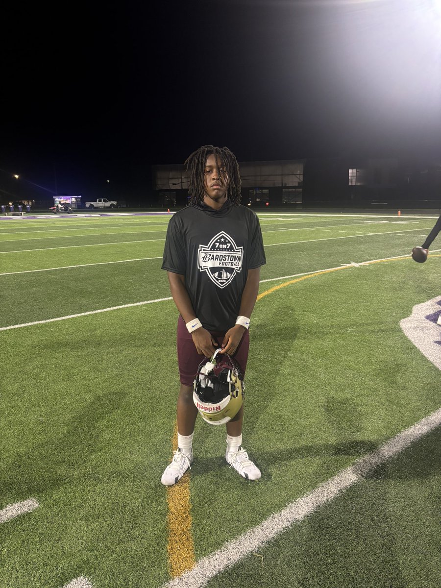 LSJ_2k's tweet photo. Finished off the 7v7 season with the 🏆. @AthertonFootbal #QB #LANK #GOON #classof2028 #recuritmentopen #KnowAGuyWhenYouSeeOne #wecoming https://t.co/l9ayTzIknk