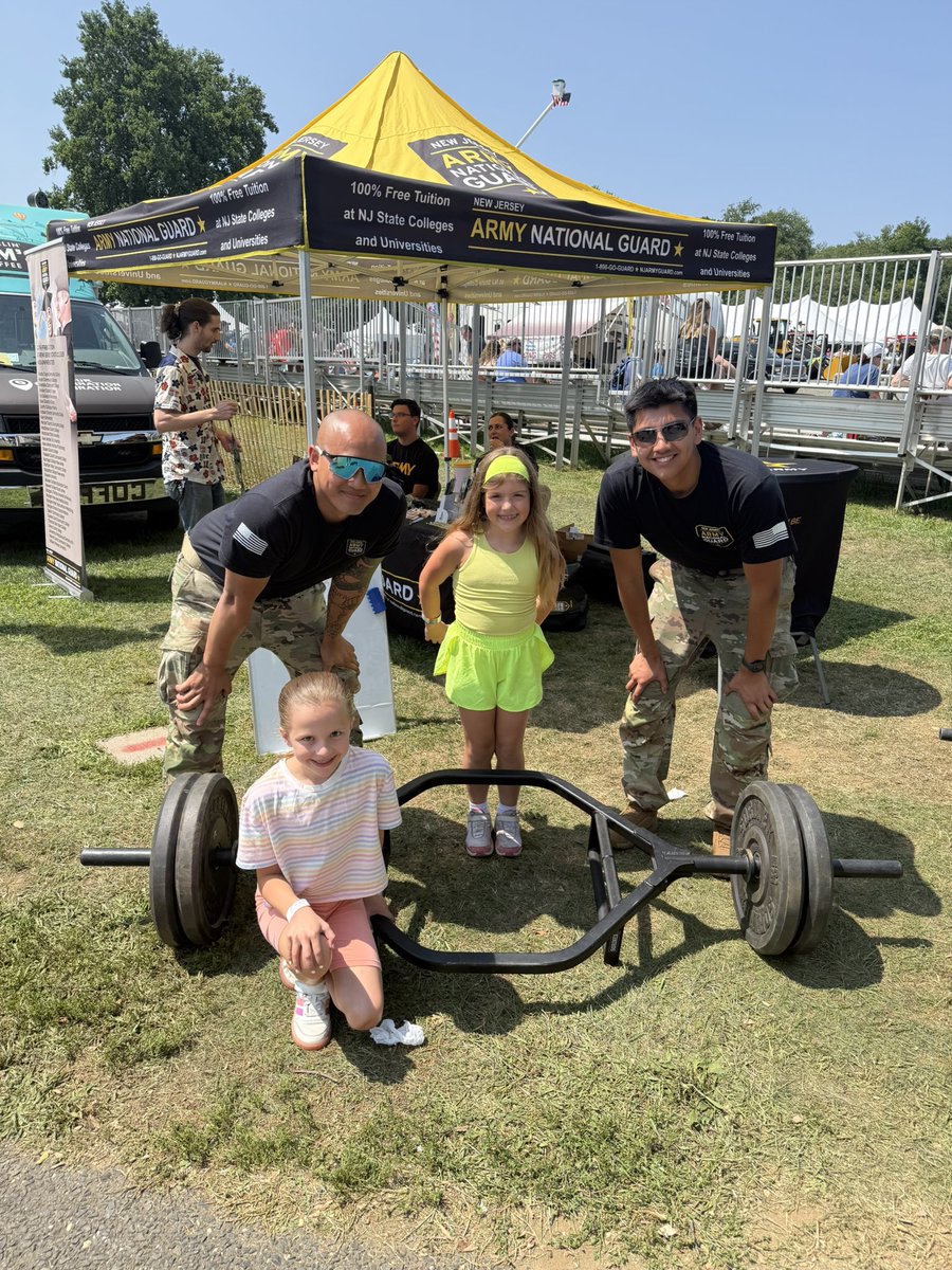 JonMonether's tweet photo. Starting them young! #armystrong  great to see them at the local fair! https://t.co/KSw2zWY34R