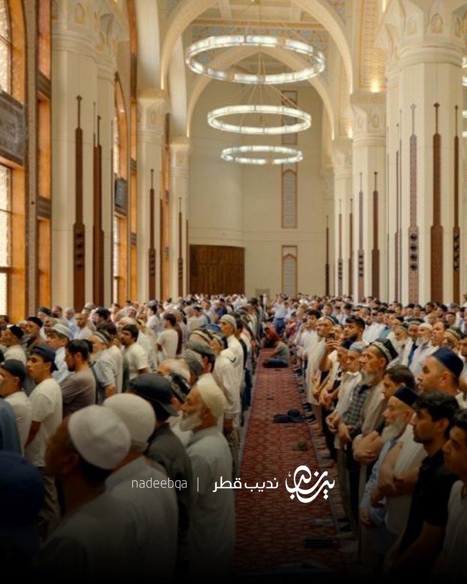 NadeebQa's tweet photo. وجّه ببنائه 🕌 ودعا له فيه عشرات الآلاف بعد وفاته 🤲🏻

40 ألف مُصلٍّ يؤدون صلاة الغائب على صاحب السموّ الأمير الوالد الشيخ حمد بن خليفة آل ثاني طيّب الله ثراه في جامع الإمام أبو حنيفة في العاصمة الطاجيكية دوشنبه 🇹🇯

• أم صلاة الغائب فضيلة مفتي جمهورية طاجيكستان

#حمد_بن_خليفة_آل_ثاني
#نديب_قطر | #قطر 🇶🇦