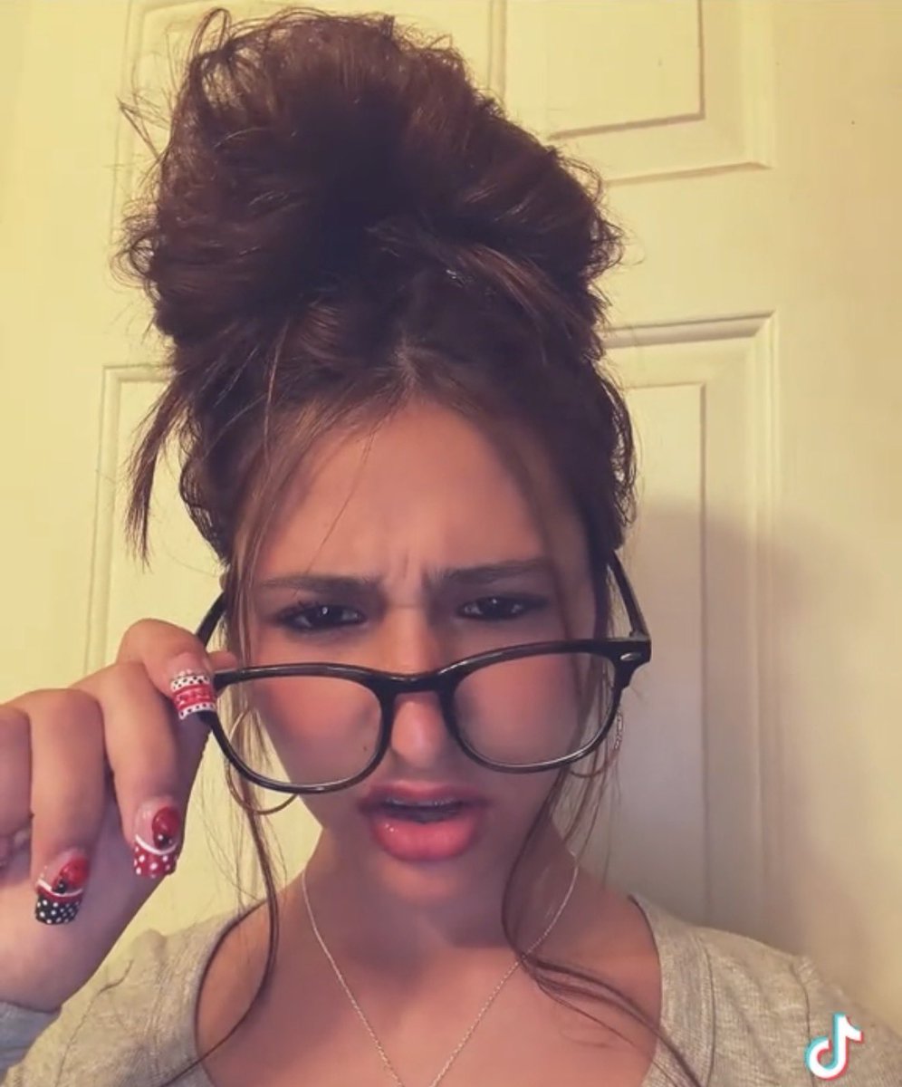 goddessgoonfuel's tweet photo. Goddess Ivy Jones queen of naughty porn faces. Never a day you dont stop thinking how you want to cover her in nut seeing how happy she gets licking it all up. Get pervy for tik tok bops 🤤💖💦 https://t.co/6oszs9YF4L