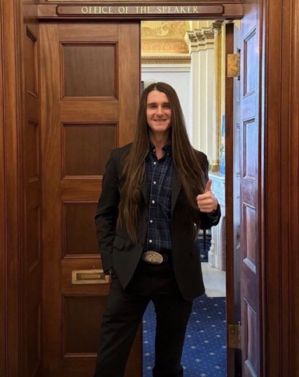 MAGAVoice's tweet photo. BREAKING: Scott Presler made a promise to every American. If the Save America Act doesn’t pass, he will make sure John Thune is primaried in 2028

I STAND WITH SCOTT PRESLER

PRIMARY THUNE https://t.co/62pQLaYEKg