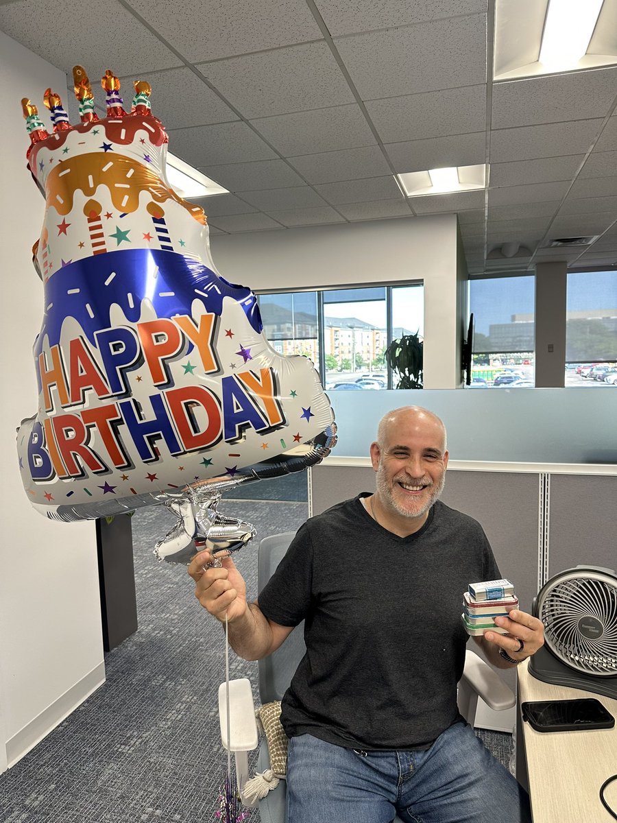 robjosefs's tweet photo. Surprise Birthday Celebration at Work 🎉🎈🎂

Thoughtful gifts/balloons ￼on my desk + an awesome cake for July birthday. 🥳

Happy birthday, Anthony

@CelerantTech … You made my day. I’m thankful to be part of such a thoughtful team. ❤️🙌

#JulyBirthdays #WorkFamily #Celerant https://t.co/FlwK6PKuL9