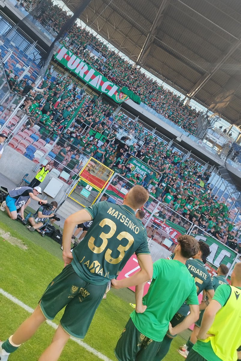 PProchowski's tweet photo. Dziękujemy, Śląsku! 🇮🇹

Dzisiaj co prawda bez punktów, ale mam wrażenie, że jeszcze w tym sezonie będziemy mieli pociechę z tej ekipy 💪 https://t.co/P0EZmU9LTT