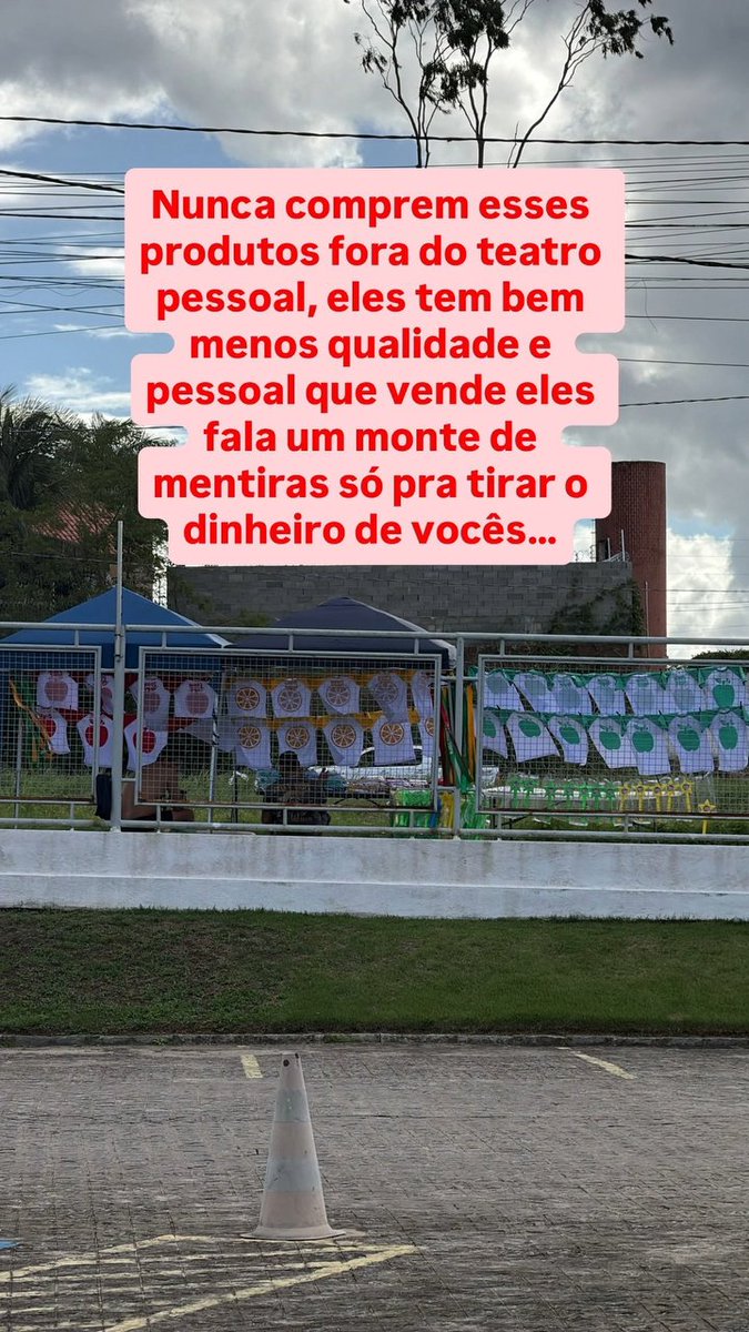 TDbrunogemin's tweet photo. O Bruno postou isso nos stories dele no Instagram, mas eu vou postar no fã clube aqui também. Tomam cuidado com os produtos falsificados! Não compre produtos falsificados fora do teatro!! https://t.co/g9LRTa636c