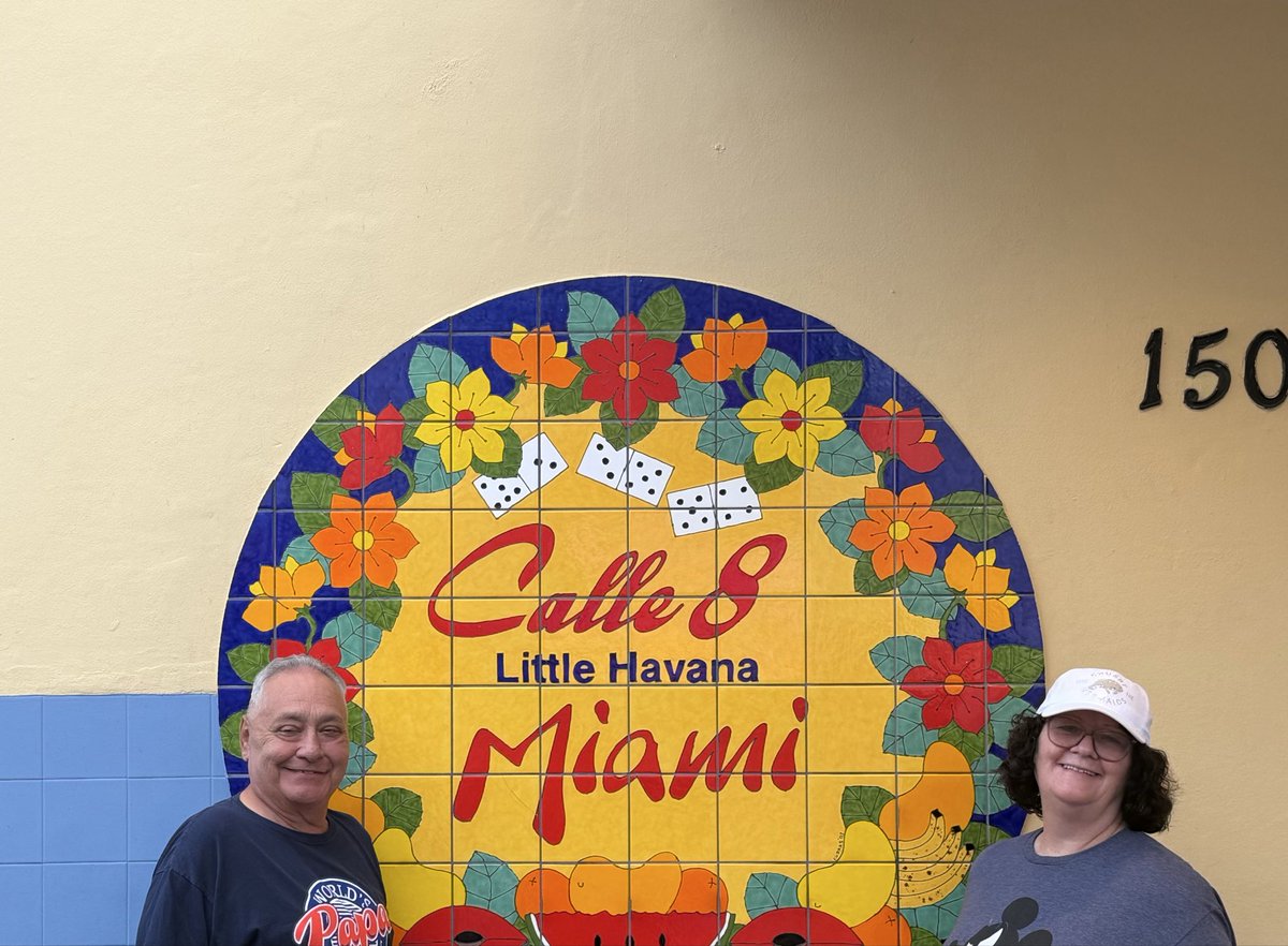jappp1982's tweet photo. @oliverhenry Little Havana!!! Ball &amp; Chain for dinner and entertainment!!!! https://t.co/L3R4N84LcE