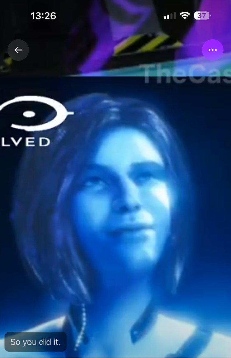 XPlayerOne1's tweet photo. @TheCassiniGames Woke Cortana. Looks like sh💩💩💩 https://t.co/hc0wMhiFIc