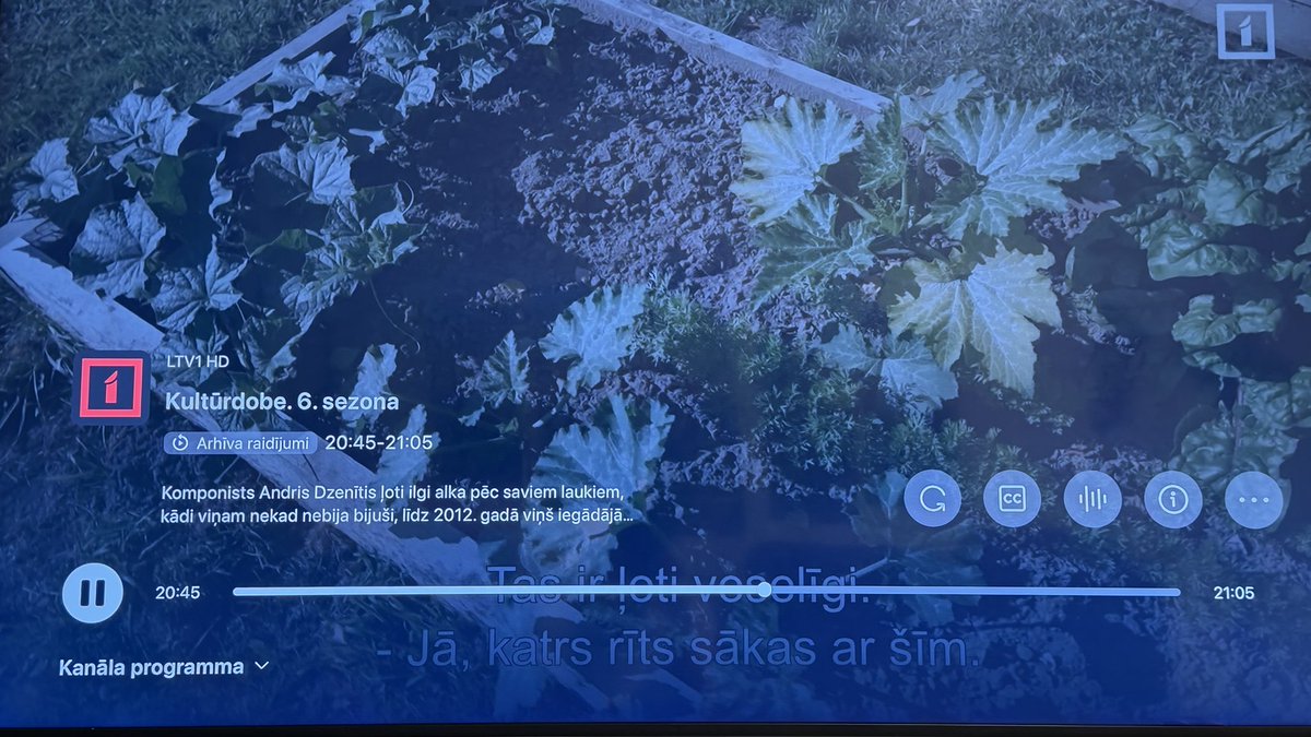 kristapsons's tweet photo. @mans_tet jaunā Apple TV TET app - baigi interesē vai kāds no jūsu izstrādātajiem pats šo aplikāciju arī lieto ? Man ir divi Apple TV - šī aplikācija gluko uz abiem. Piemēram - šobrīd raidījums jāskatās šādi - jo anotāciju un kontroles over flow vnk nevar novākt nost nekādi https://t.co/miNR9ibDNG