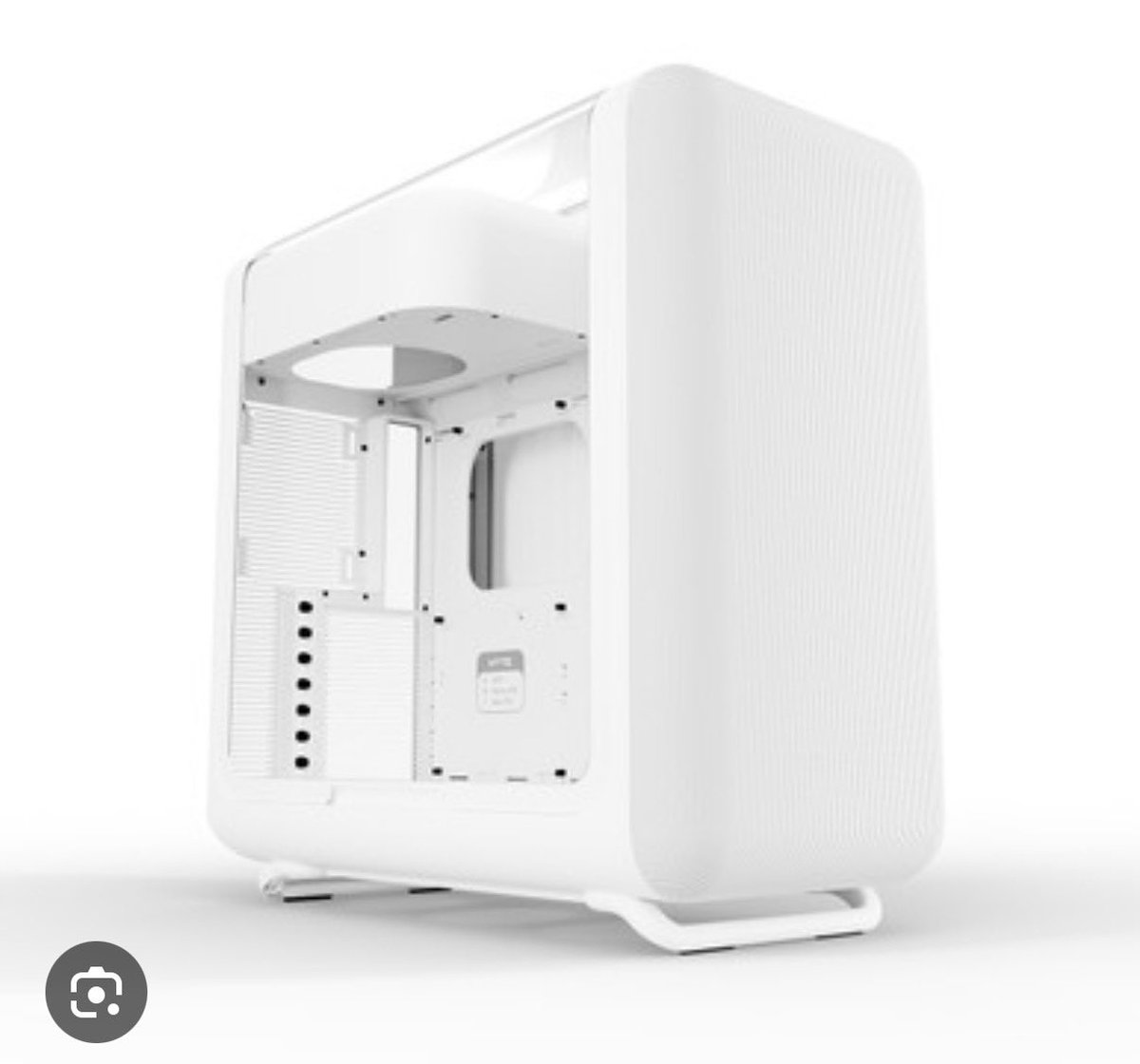 groovyfoxtrot's tweet photo. Begging @hytebrand to make the white case with the cute lil nubbins feet https://t.co/tO553zOKic