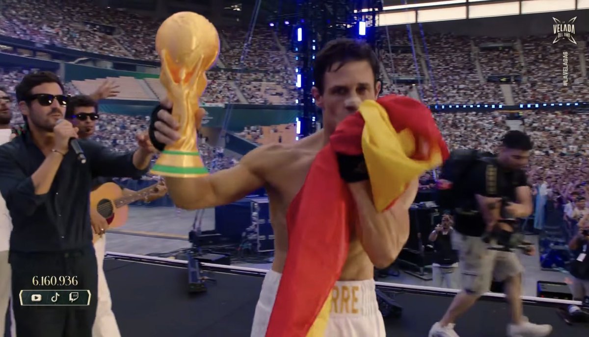 Reycholosimeone's tweet photo. Usa a España porque con Portugal no pudo. Qué tremendísimo gilipollas es. https://t.co/ymyoMHDmZz