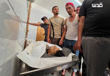 ferozwala's tweet photo. 🔴A day after celebrating his success in the General Secondary Certificate Examination (Tawjihi), a sad farewell to the martyred student, Khaled Zaki Al-Brim, who was killed by the Israeli occupation's bombing of Khan Yunis city, south of the #Gaza Strip. 

#Palestine 
@qudsn https://t.co/tymSK5w4GD